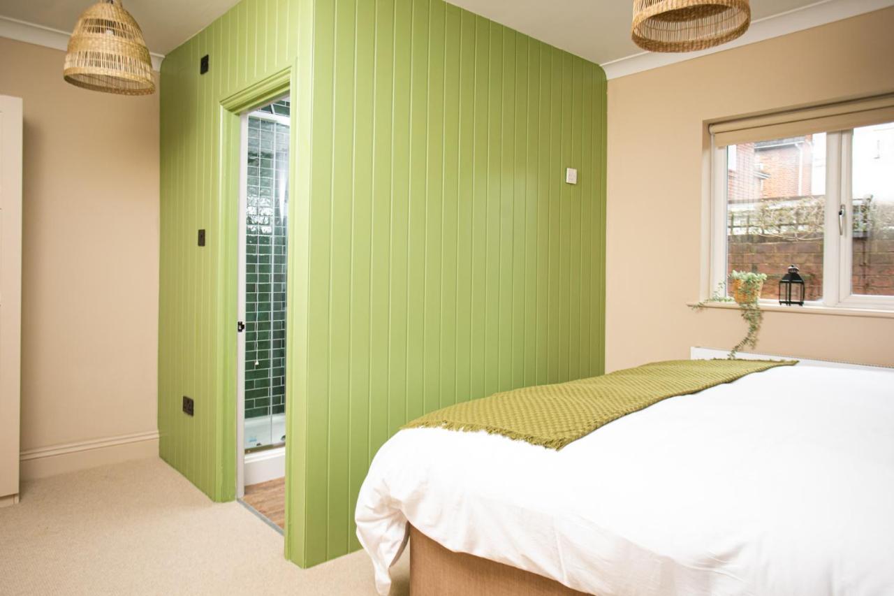 Settle Southampton - Stylish Self Check-In Rooms & Self Catering Suites Luaran gambar