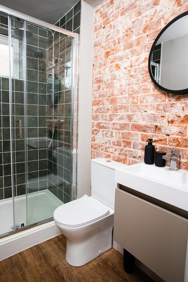 Settle Southampton - Stylish Self Check-In Rooms & Self Catering Suites Luaran gambar