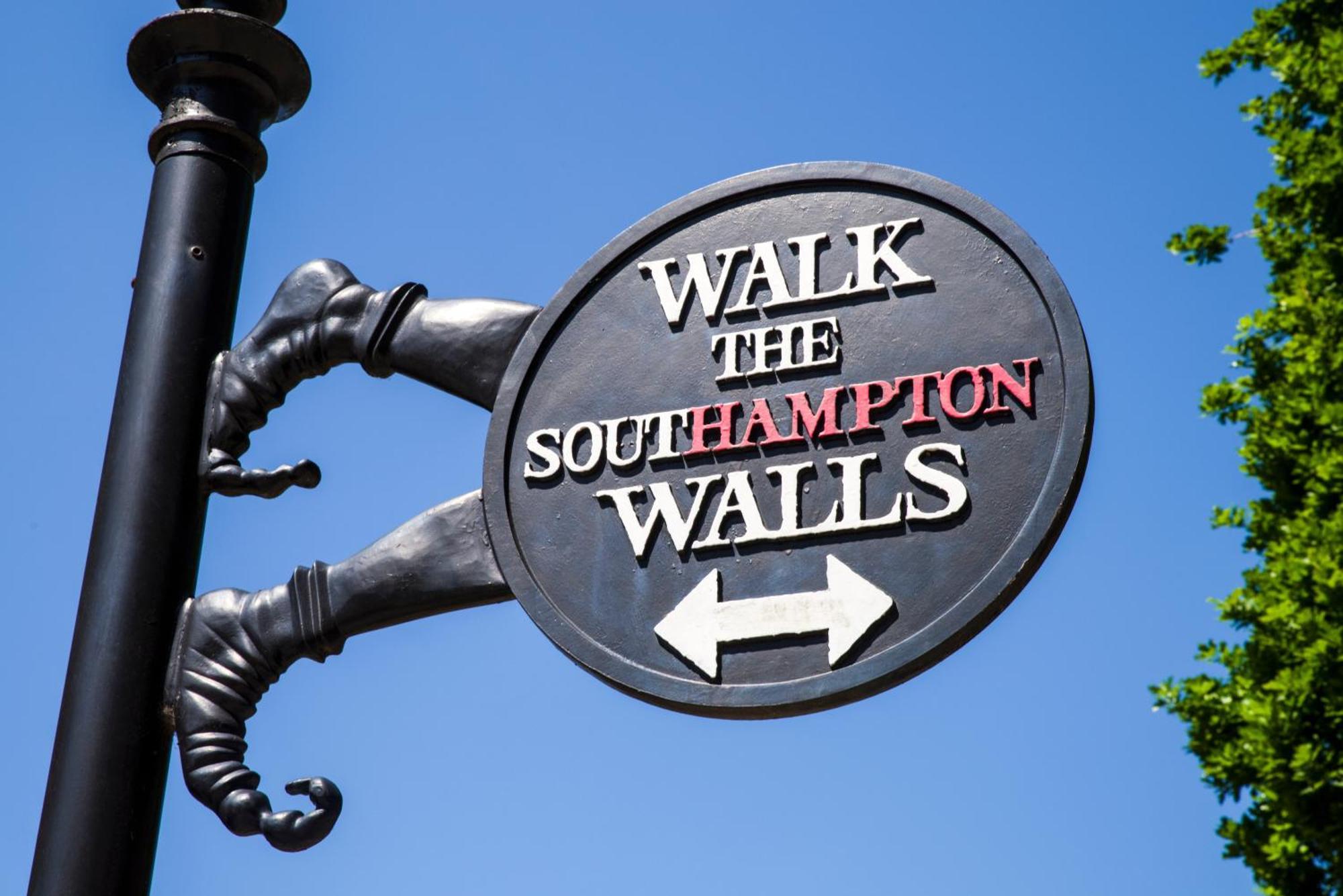 Settle Southampton - Stylish Self Check-In Rooms & Self Catering Suites Luaran gambar